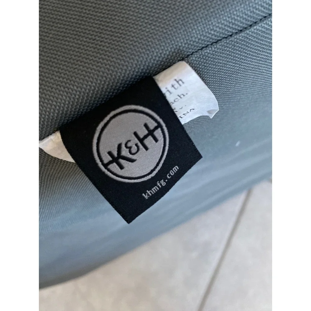 K&H Pet Products Bucket Booster Pet Seat Gray Quilted Fleece Small Pet Car Seat